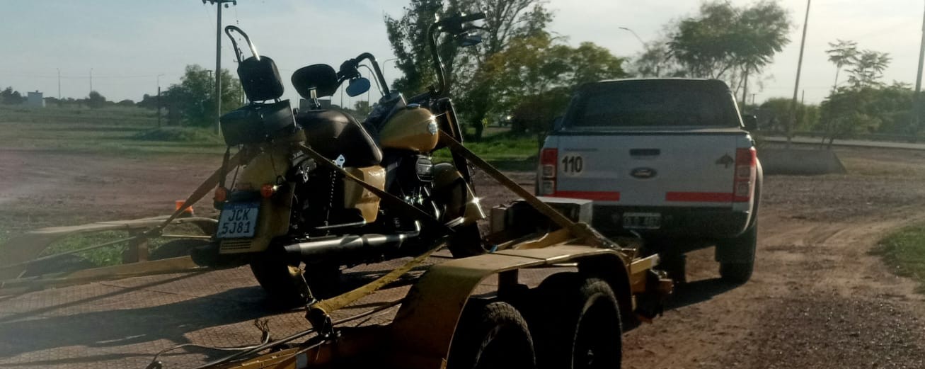 Moto en trailer